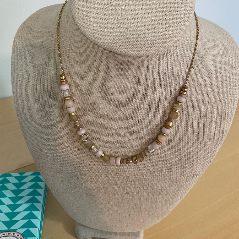 Stella and Dot Anda Intention necklace - Courage